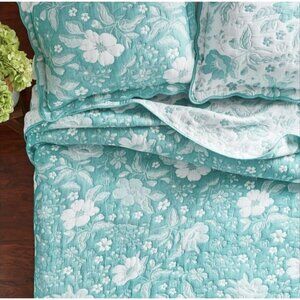 NWT Pioneer Woman Evie 2-Piece Matelassé Quilted SHAM‎ Set ONLY, King Size